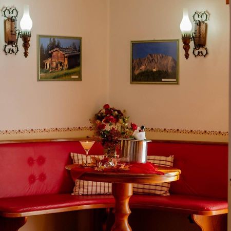 Hotel Tirol Treze Tílias Extérieur photo