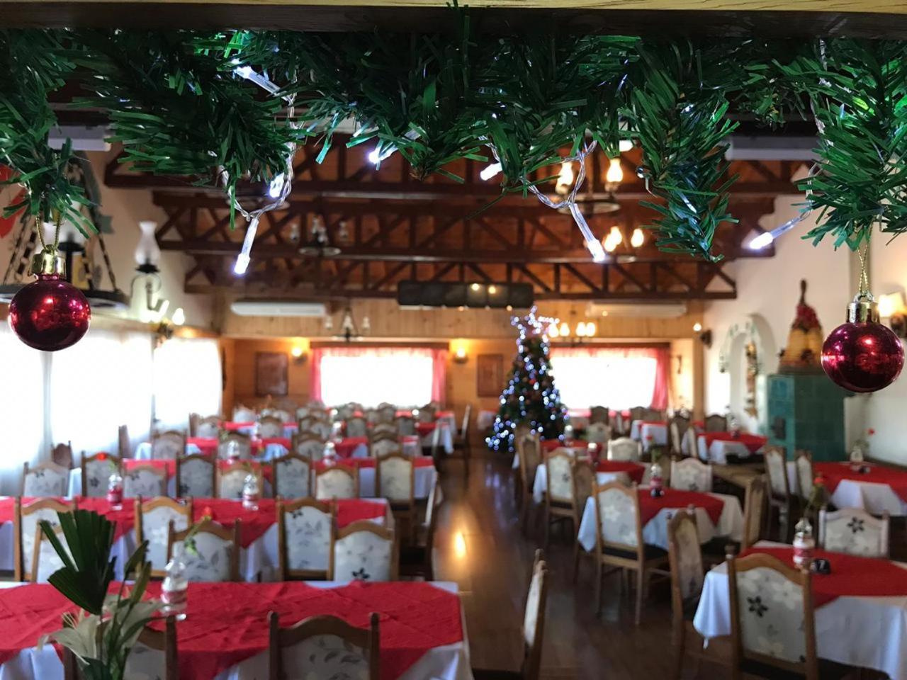 Hotel Tirol Treze Tílias Extérieur photo