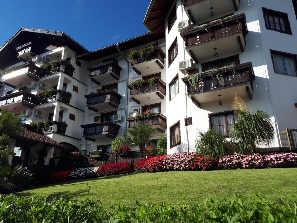 Hotel Tirol Treze Tílias Extérieur photo